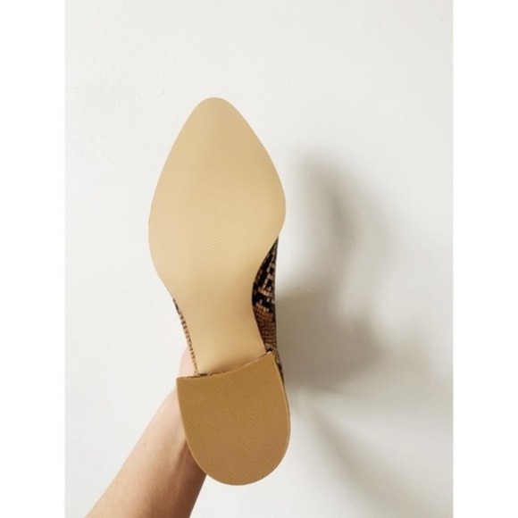 Steve Madden Snake Print Block Boots NEW - Picture 8 of 9